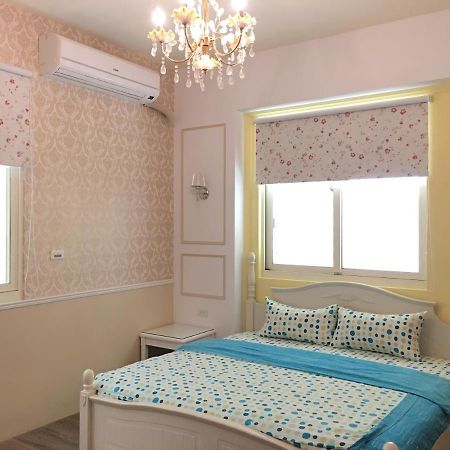 Ｗhite Ｗindmill Apartment Kota Hualien Bagian luar foto